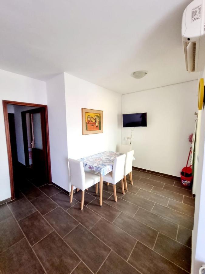 Villa Baska  Exteriör bild